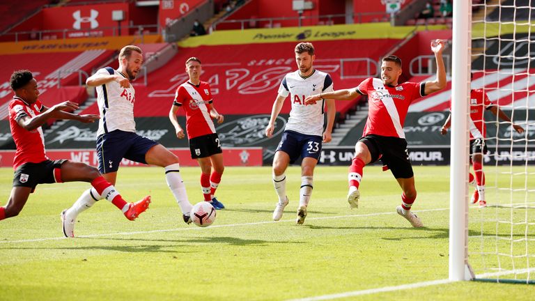 Harry Kane, having scored his previous four goals, scored Spurs' fifth from close range