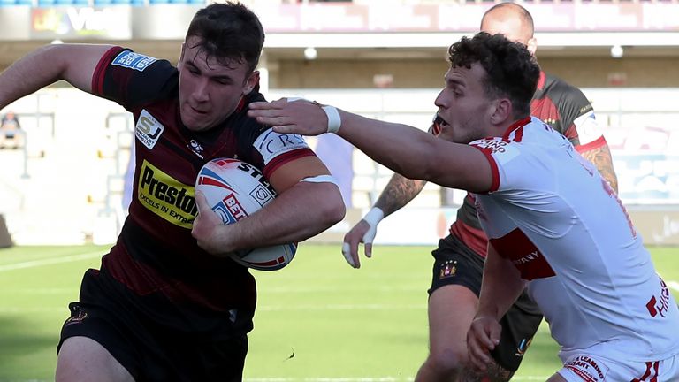 Harry Smith scores Wigan's second try