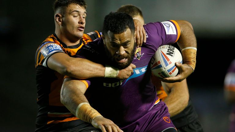  Suaia Matagi in action with Castleford Tigers' Jacques O&#8217;Neill and Mike McMeeken
