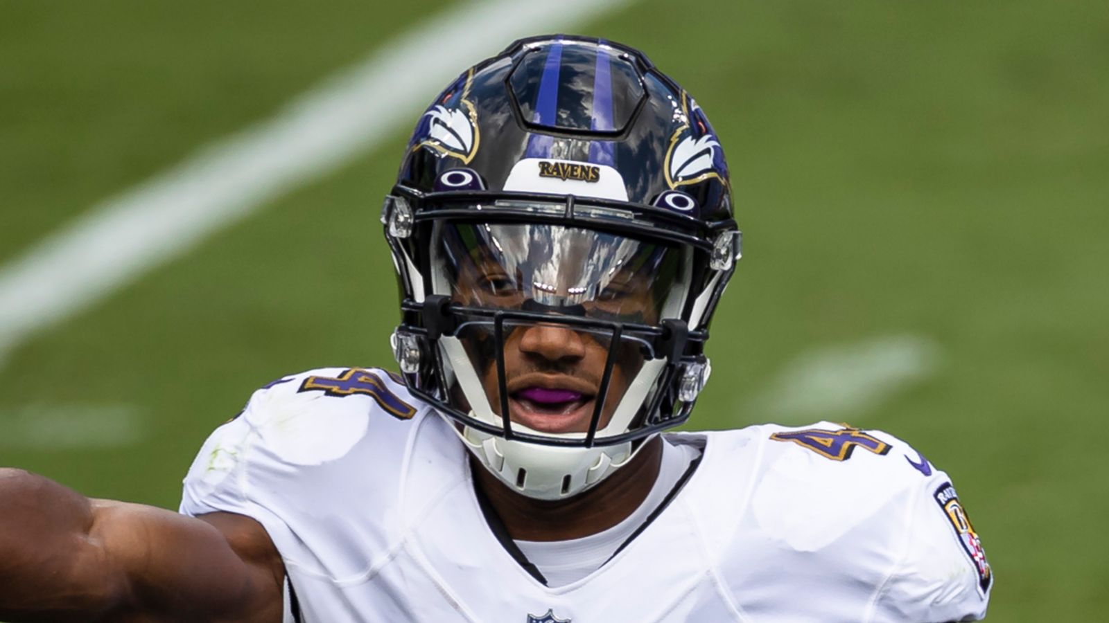 Baltimore Ravens Star Marlon Humphrey Sparks Debate Over Athletes