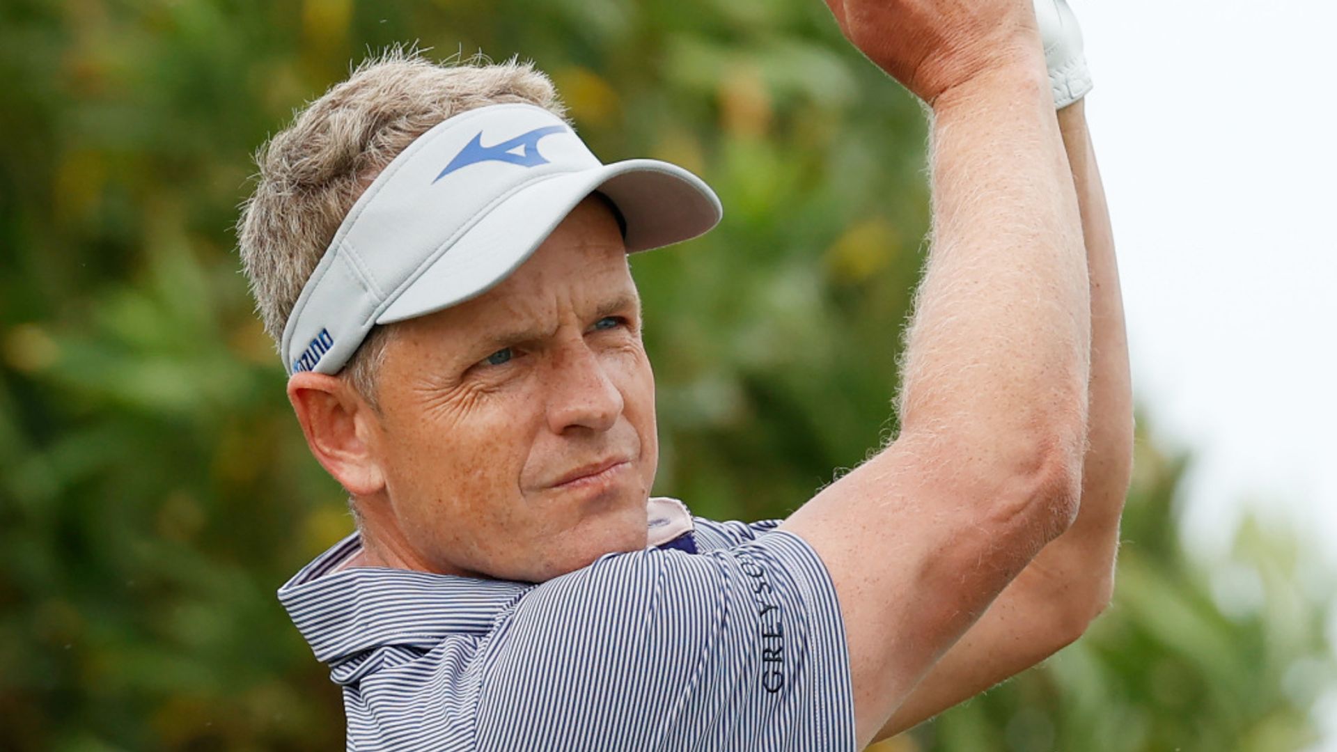 Donald, Knox five back in Bermuda