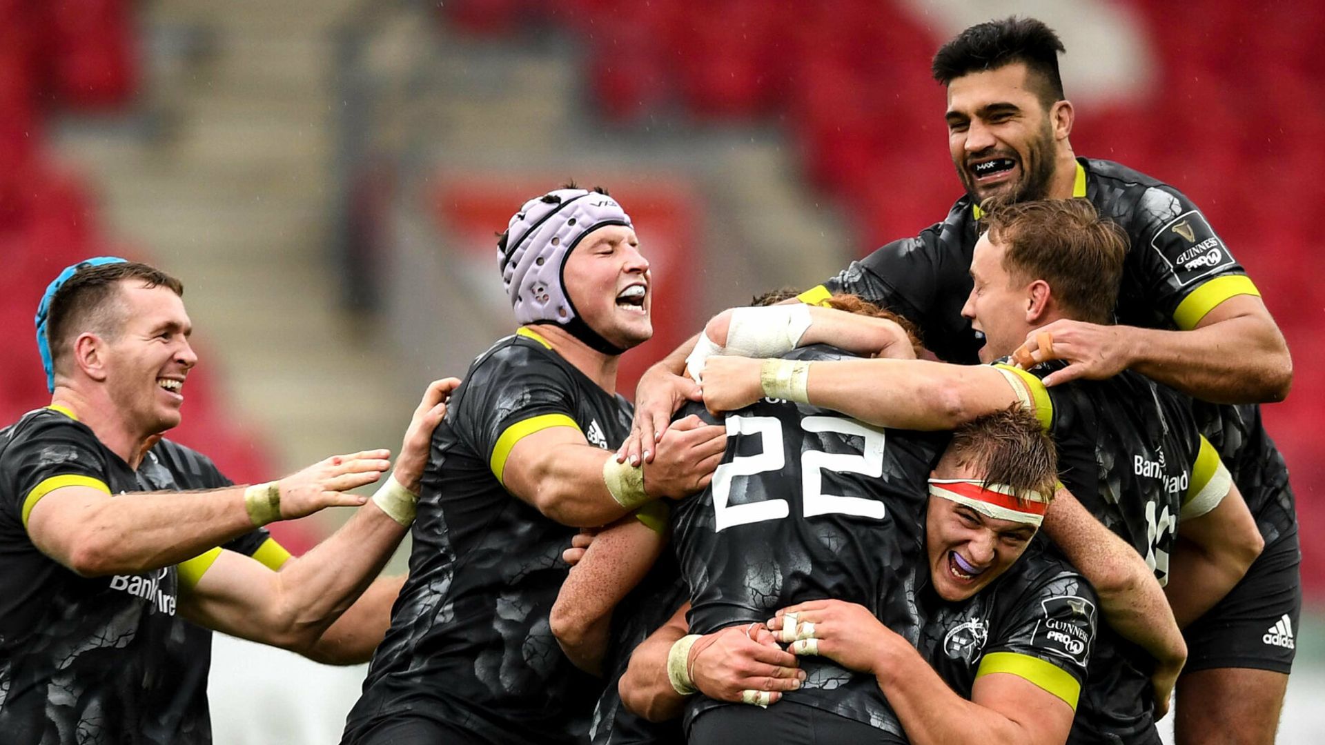 PRO14: Munster win late, Connacht beat Glasgow