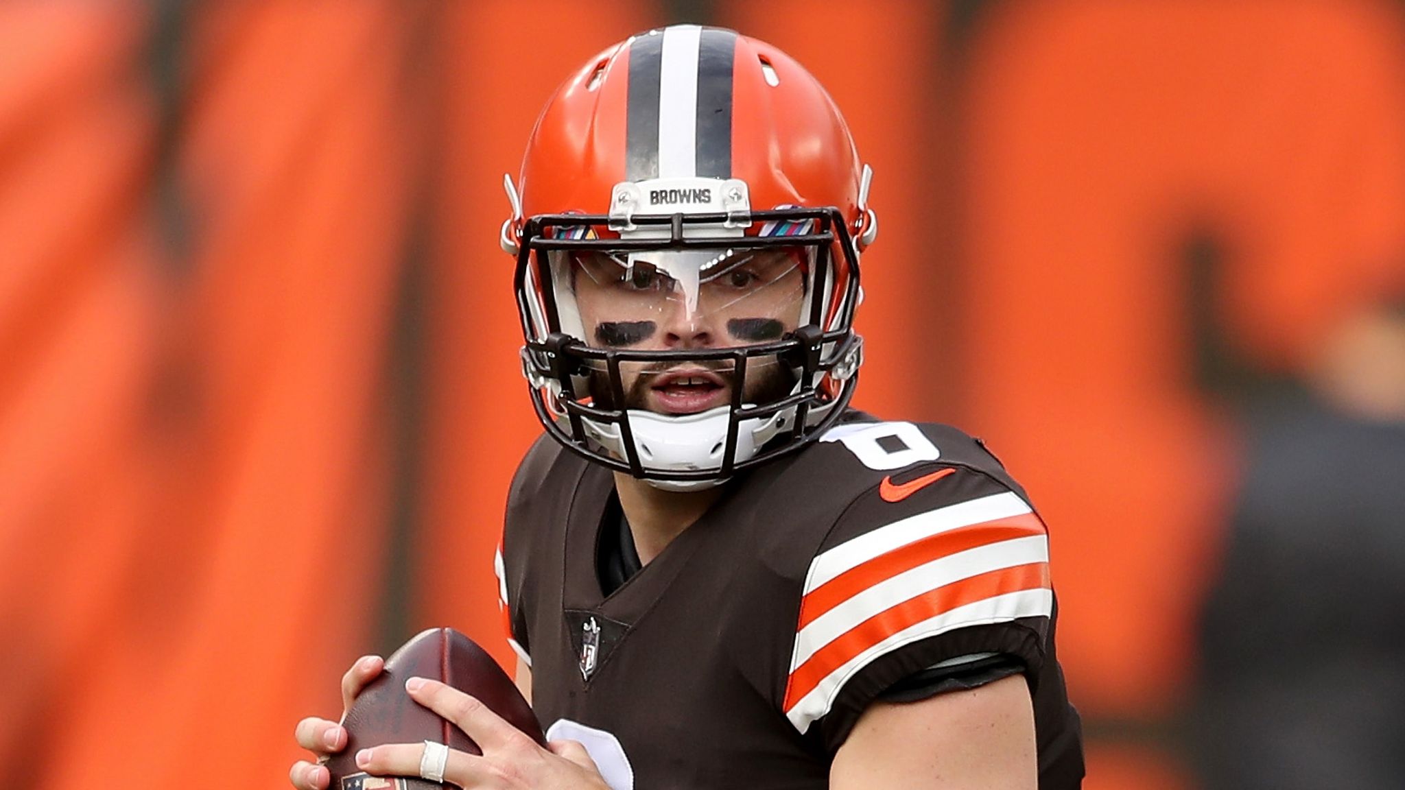 Cleveland Browns Baker Mayfield limited by left shoulder harness