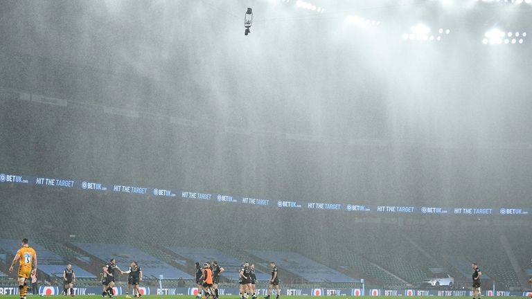 The final was played put in torrential rain at a deserted Twickenham