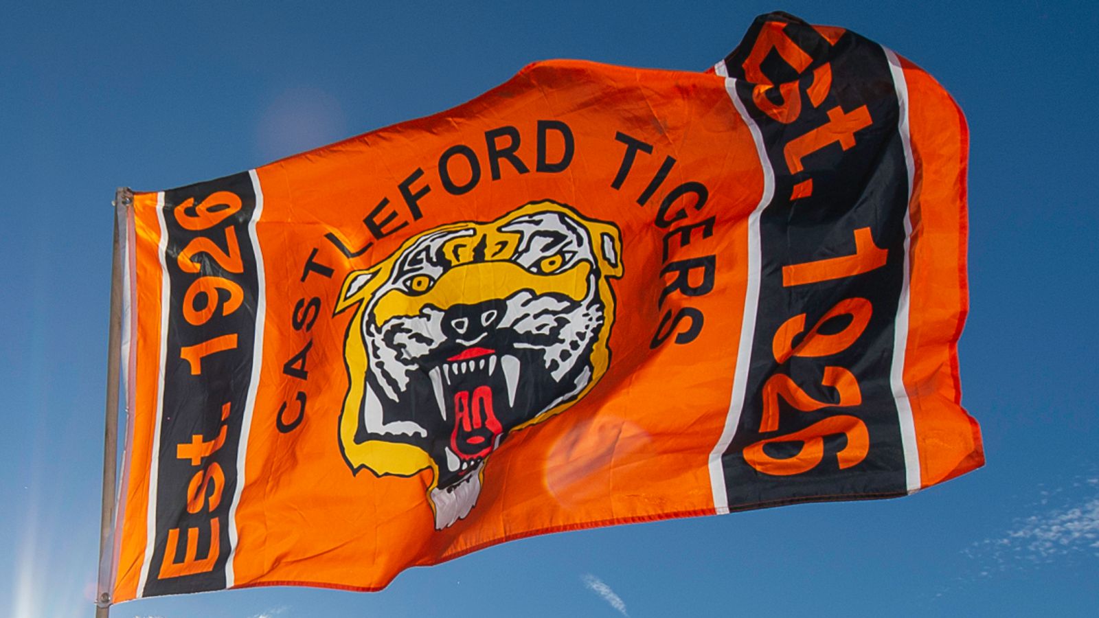 castleford tigers rugby shirts