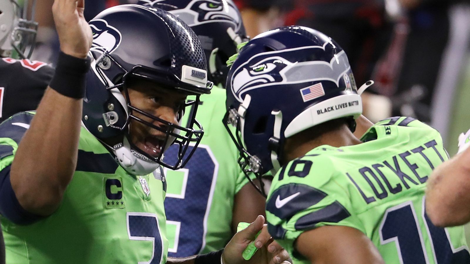 Wilson bests Murray as Seahawks beat Cardinals to lead NFC West