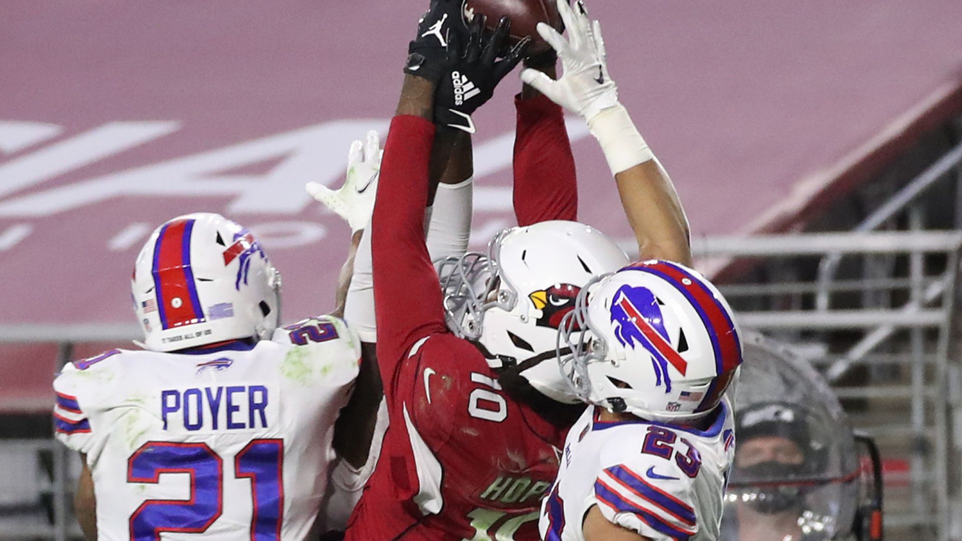 Cards win thriller with 'Hail Murray' TD to Hopkins