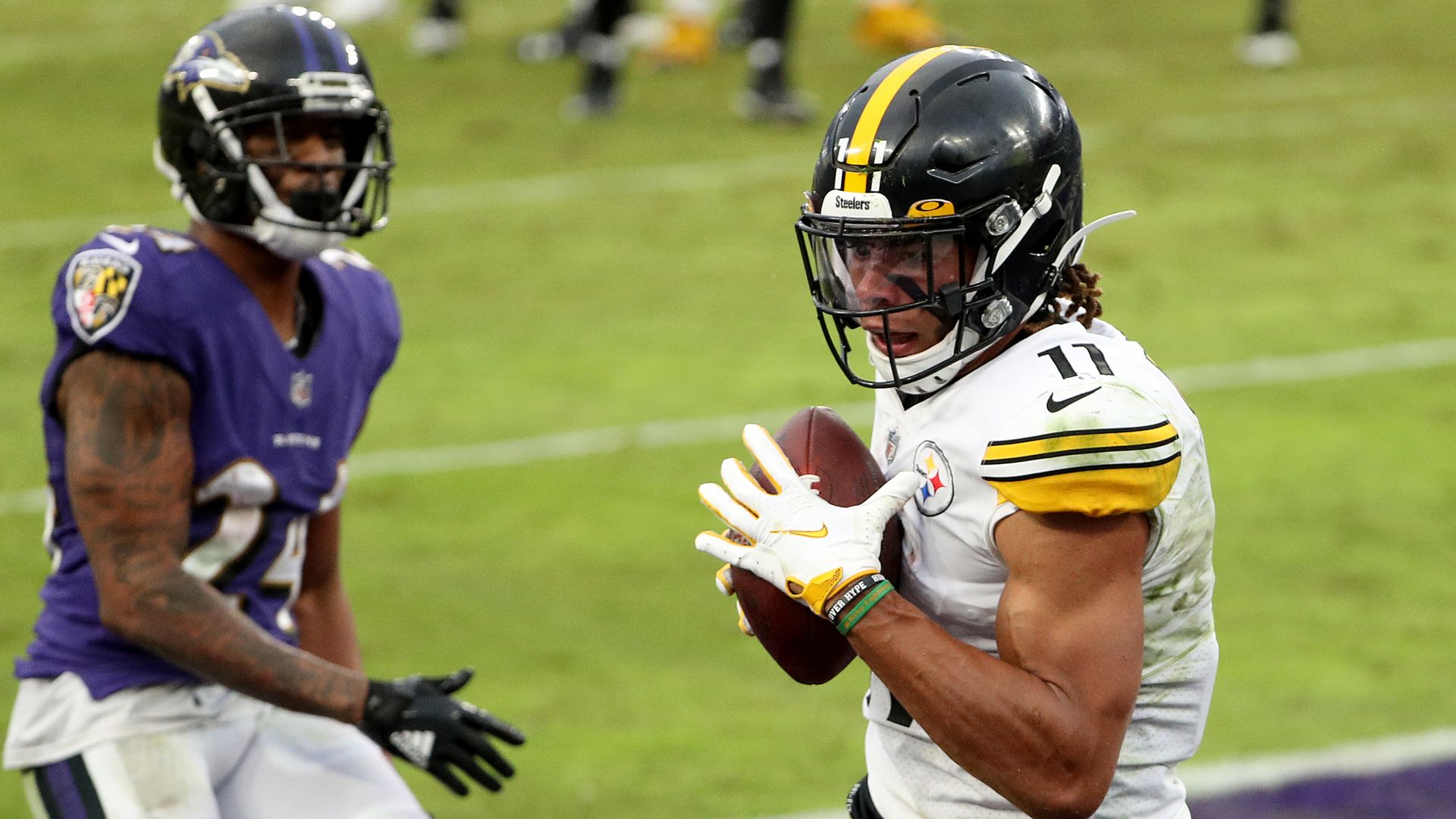 Ravens-Steelers Thanksgiving clash moved to Sunday