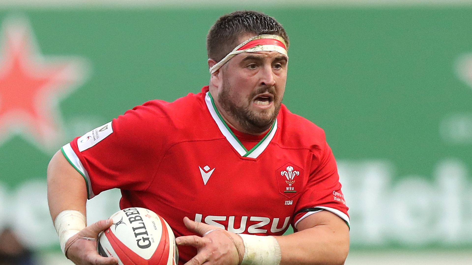 Jones backs Pivac to turn Wales form around