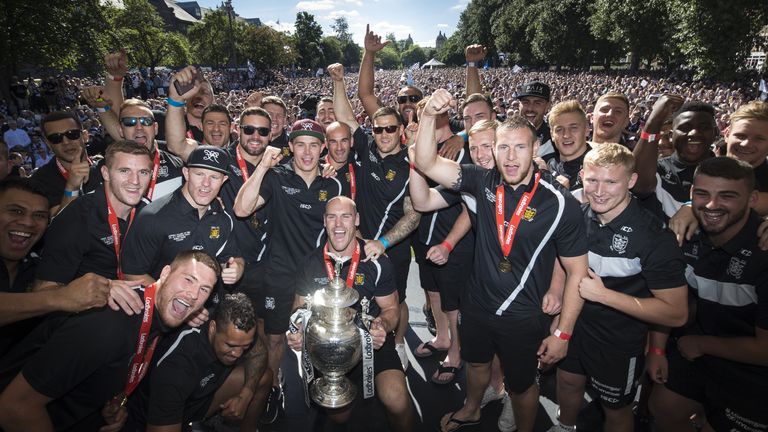 Hull FC's Challenge Cup victory parade in 2016 drew huge crowds