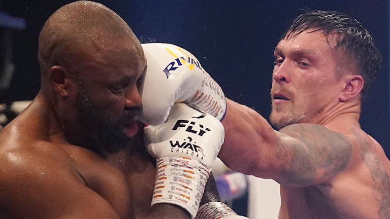 Oleksandr Usyk outpointed Derek Chisora ​​on points