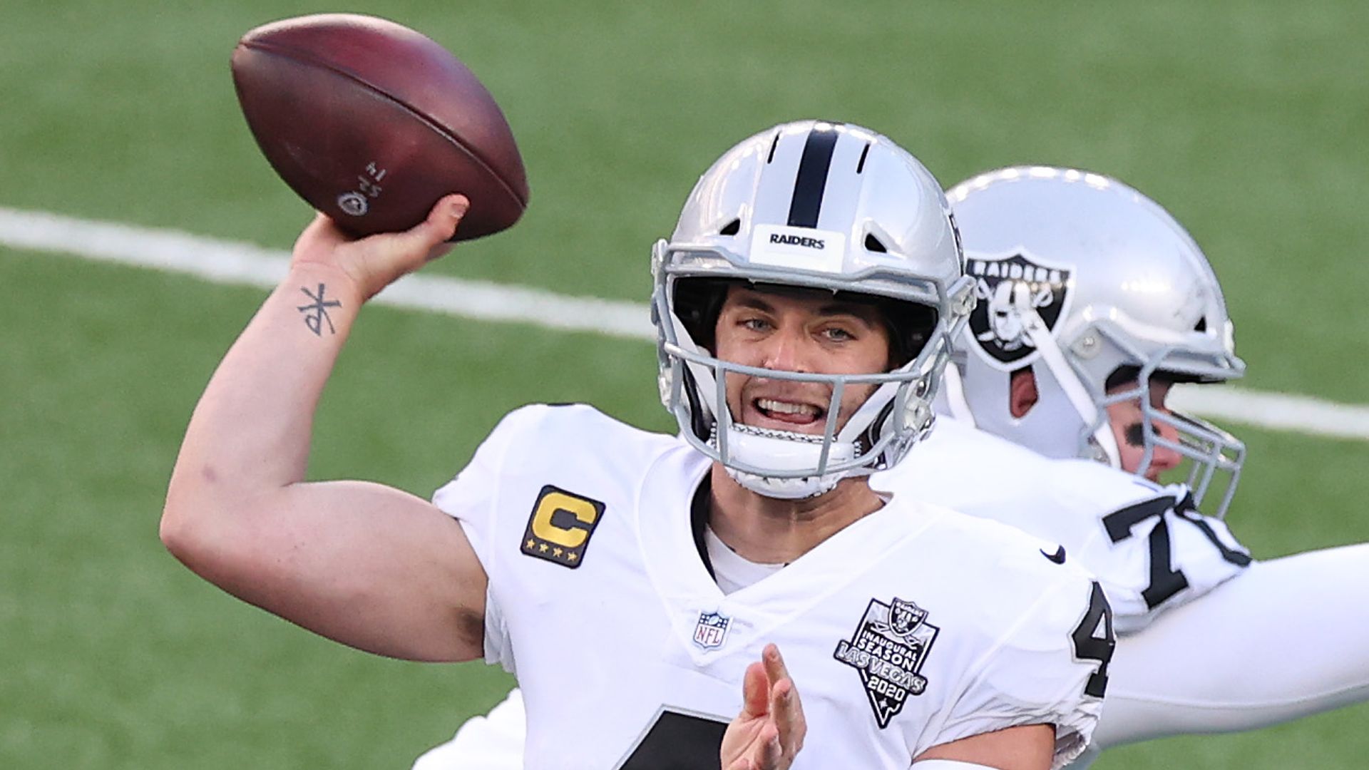 Carr shocked by Jets call on game-winning TD