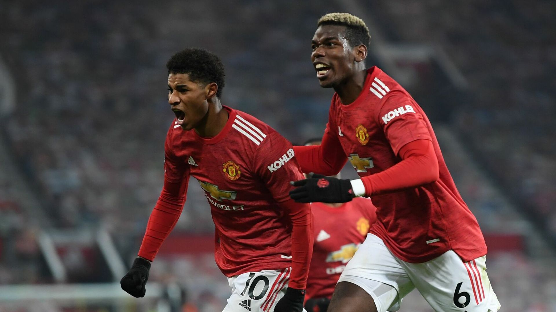 Rashford's last-gasp winner moves Man Utd second