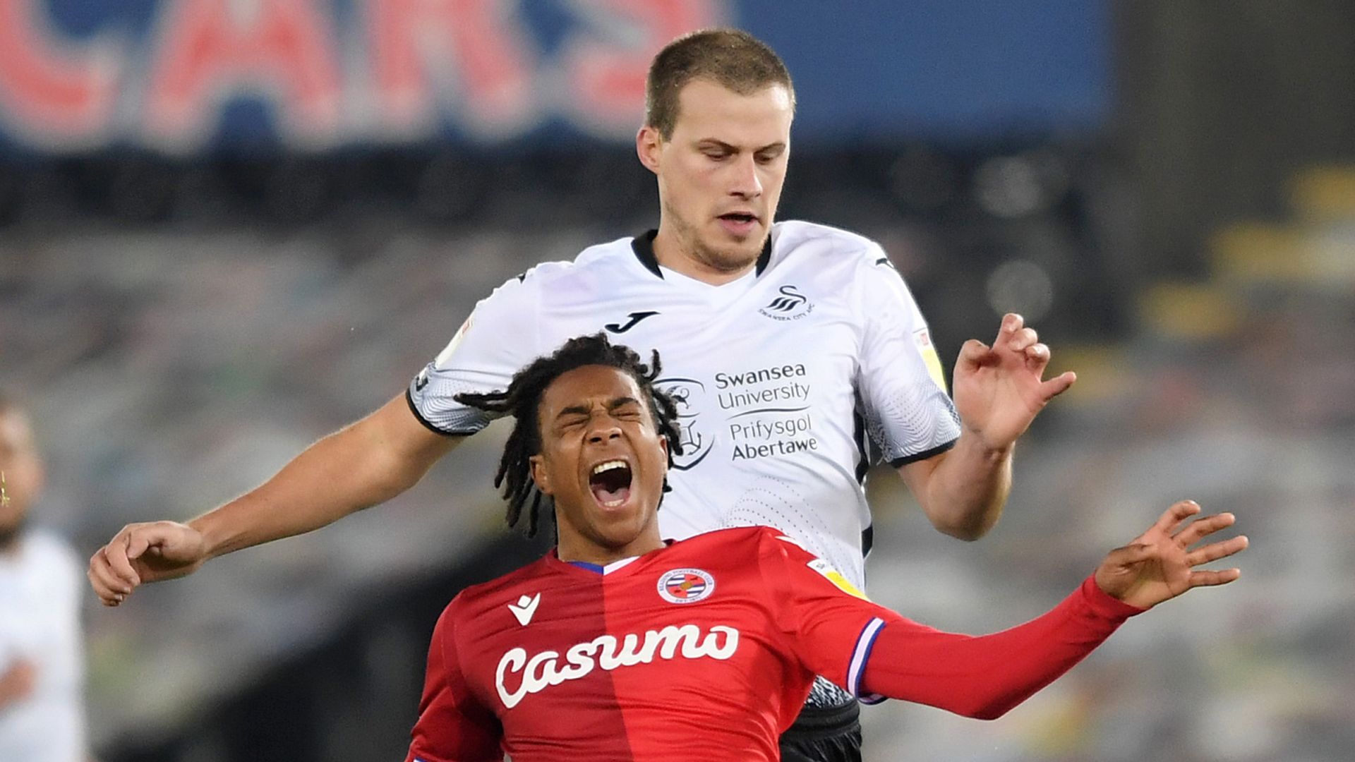 Reading frustrate Swansea in goalless draw