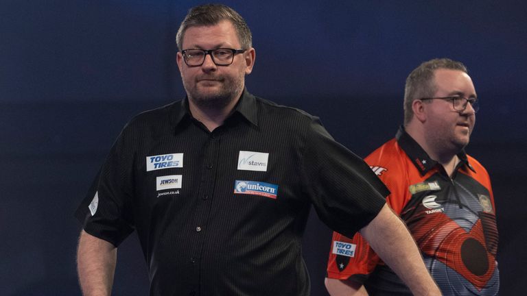 Bunting defeated Wade in their last televised clash at the World Championship (Image: Lawrence Lustig/PDC)