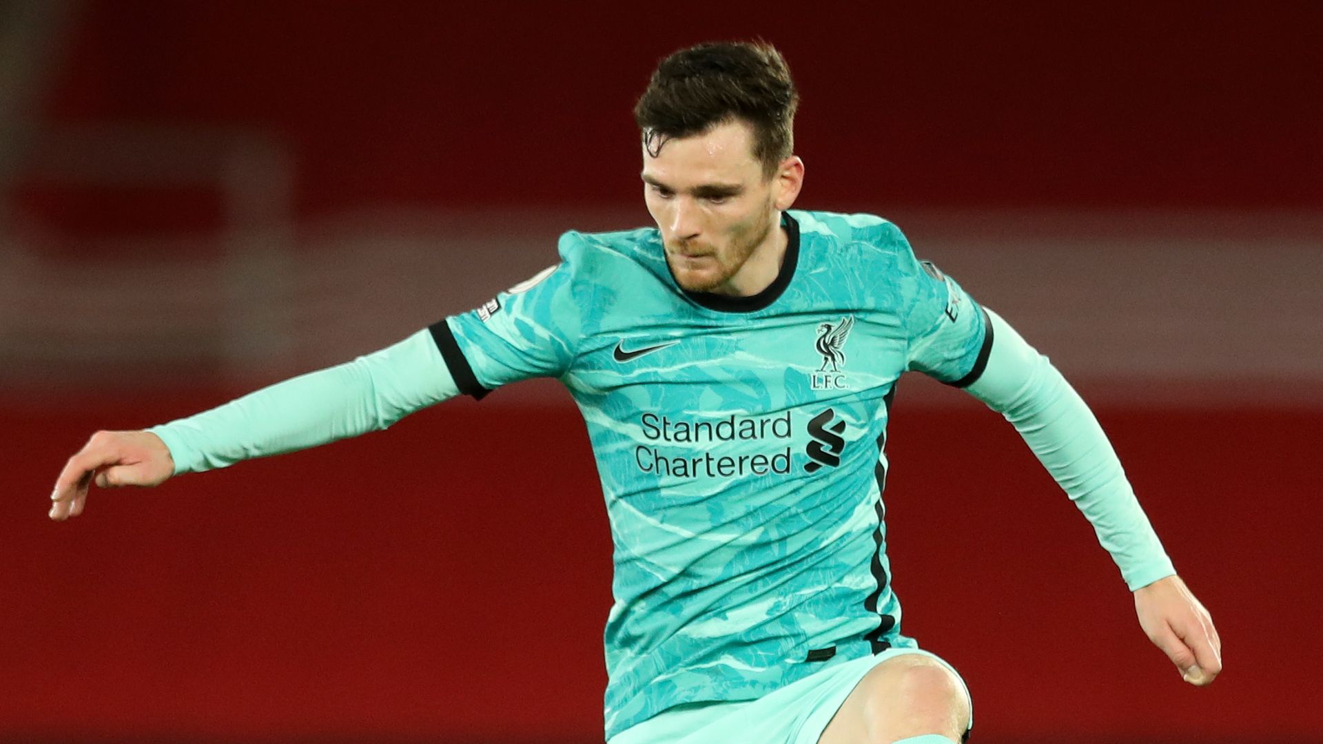 Enrique: Robertson best left-back in the world