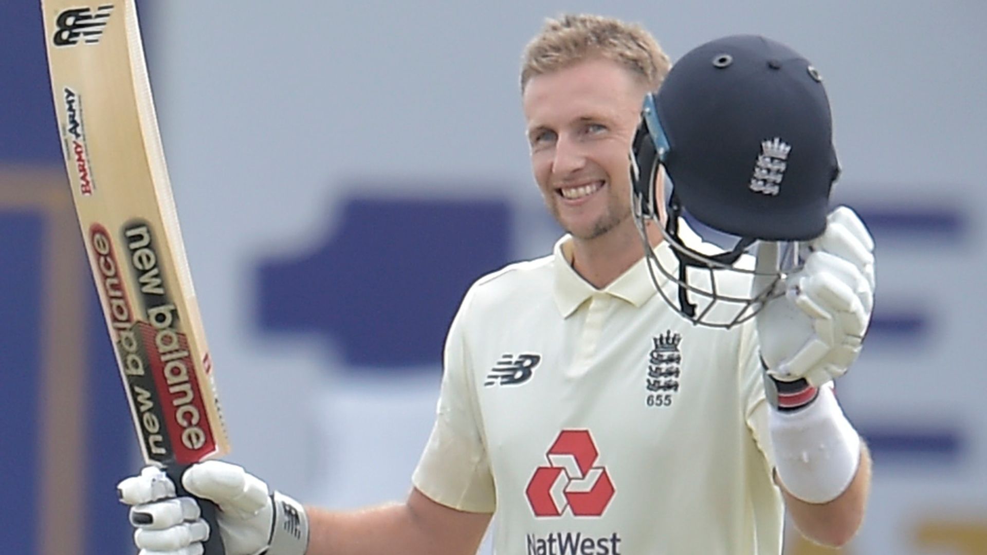 Root masterclass and Lawrence fifty see England dominate