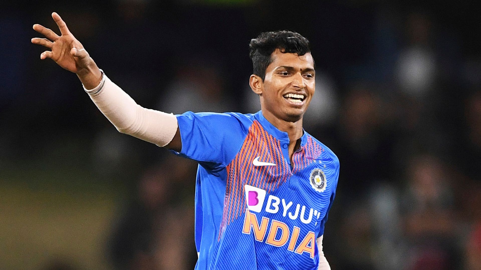 Saini to make India debut, Sharma fit for third Test