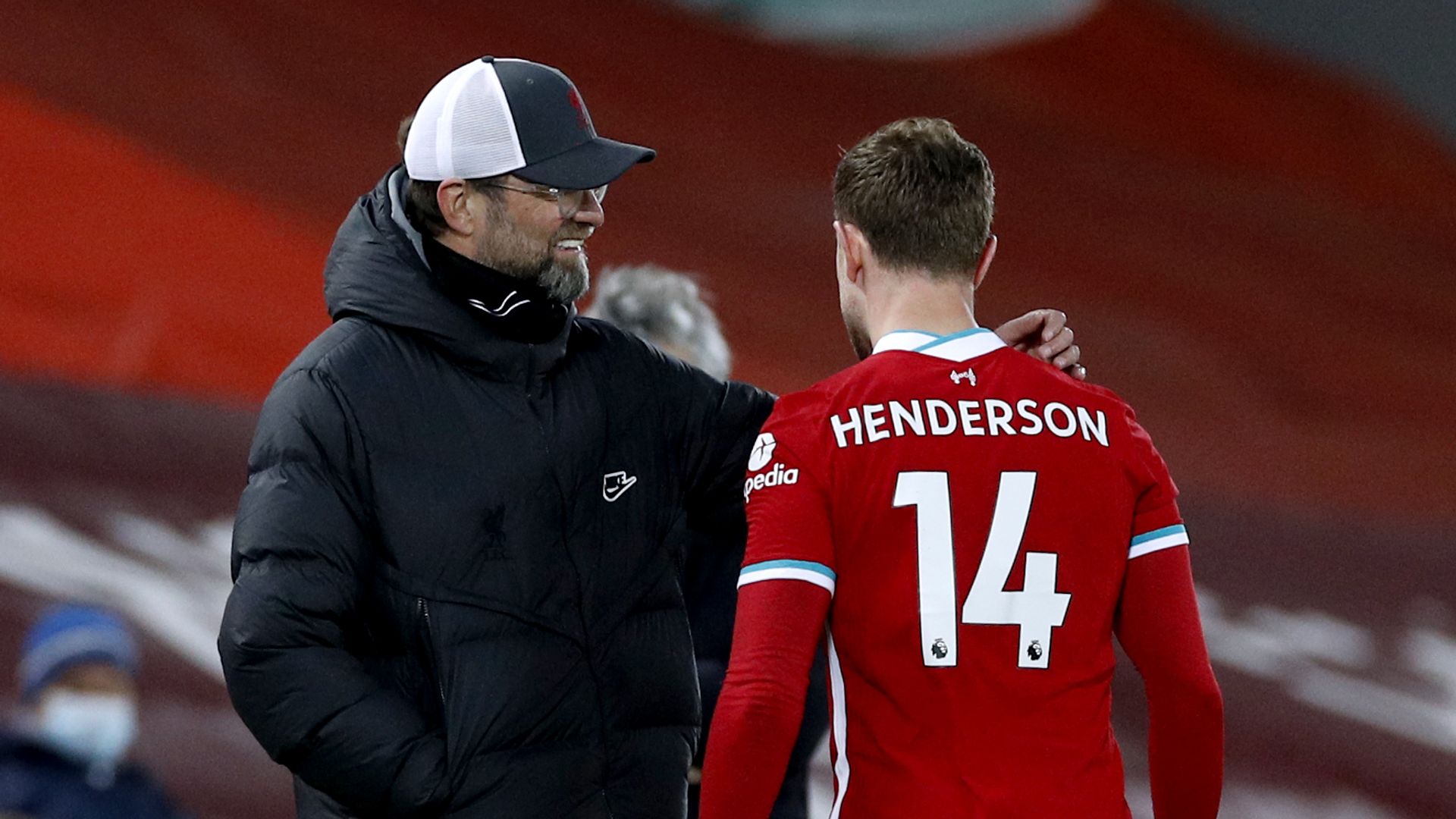 Neville: Does Klopp need to change zombie-like Liverpool?