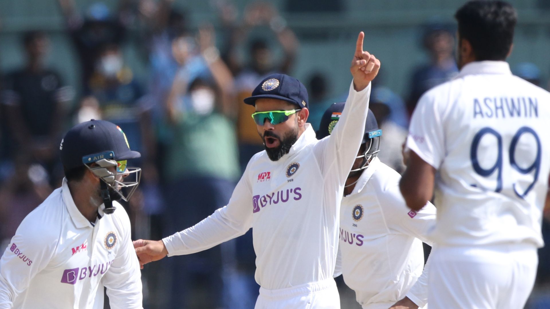 England crash to defeat to India in second Test