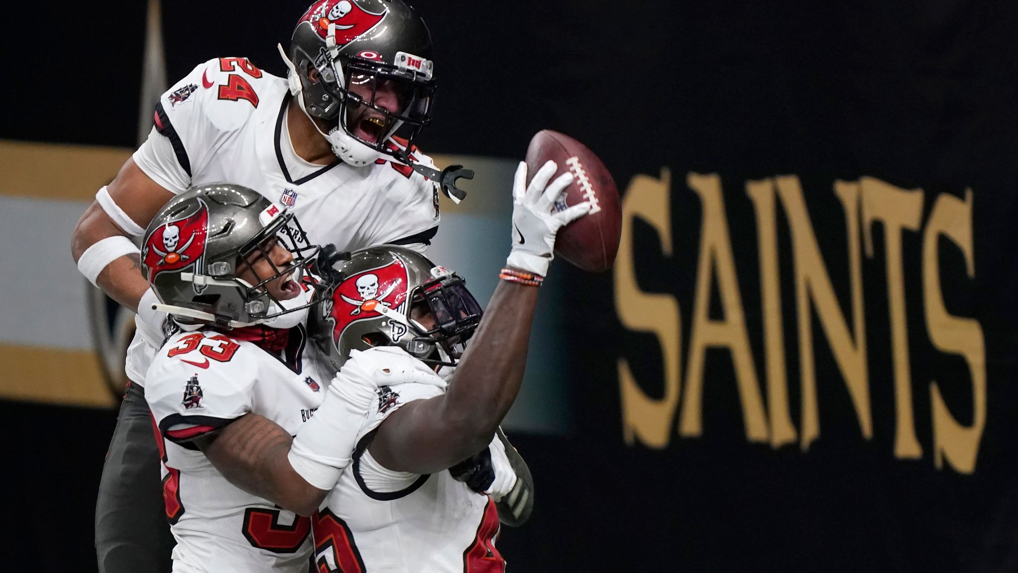 The Bucs defense had an impressive showing with five turnovers and six  sacks on their win over the Saints