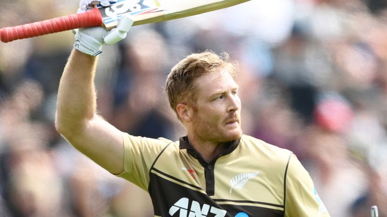 Martin Guptill's eight sixes took him onto a record 132 in the T20 international format