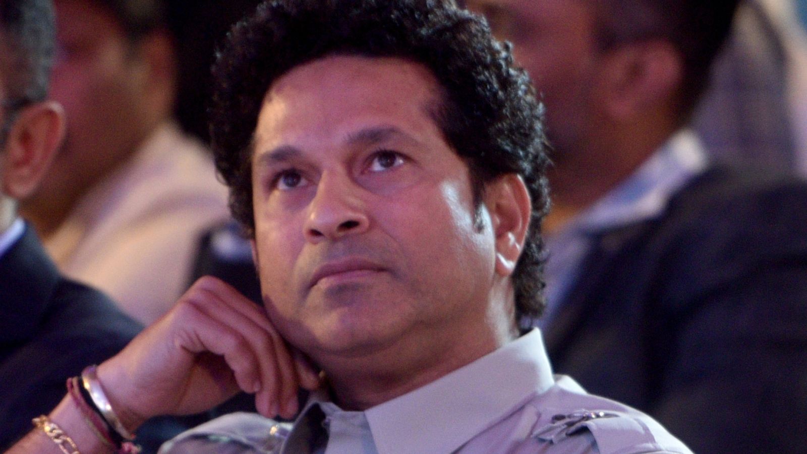 Sachin Tendulkar: India cricket legend contracts coronavirus as cases ...