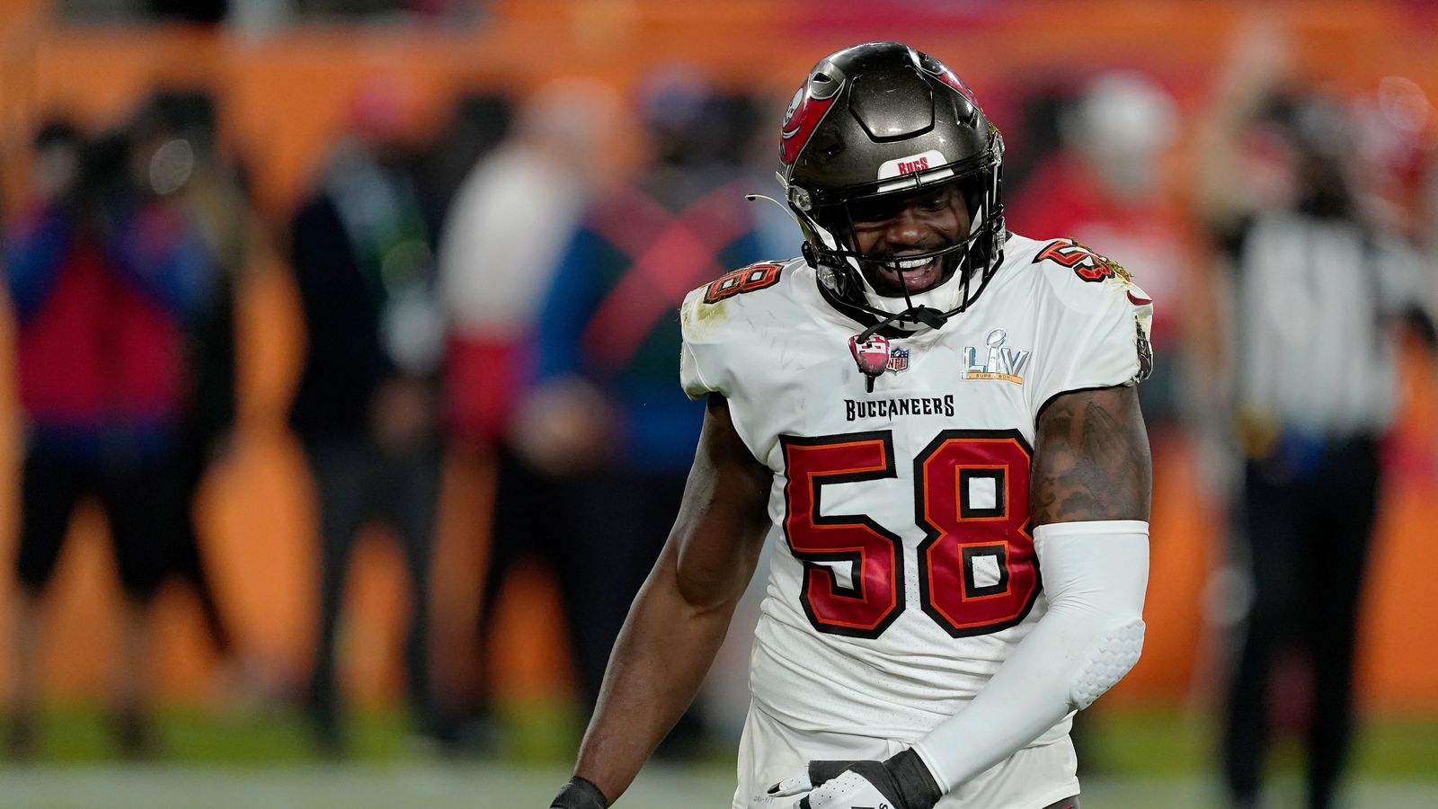 December 29, 2019: Tampa Bay Buccaneers linebacker Shaquil Barrett (58)  looks on during the NFL game between the Atlanta Falcons and the Tampa Bay  Buccaneers held at Raymond James Stadium in Tampa