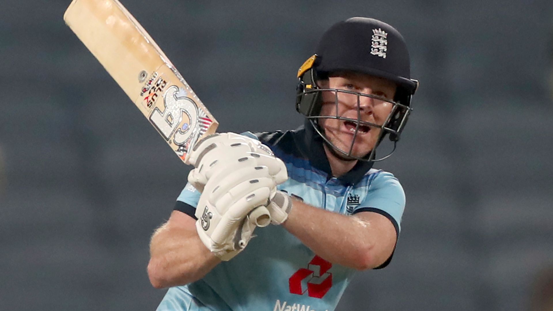 Hussain: England not smart enough in chase