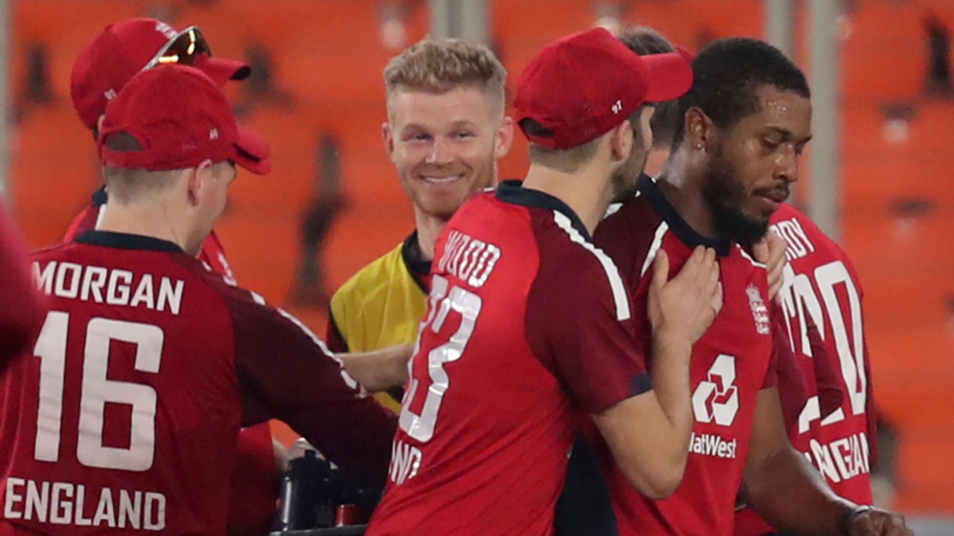'Out of this world' Jordan lauded after stunning boundary catch