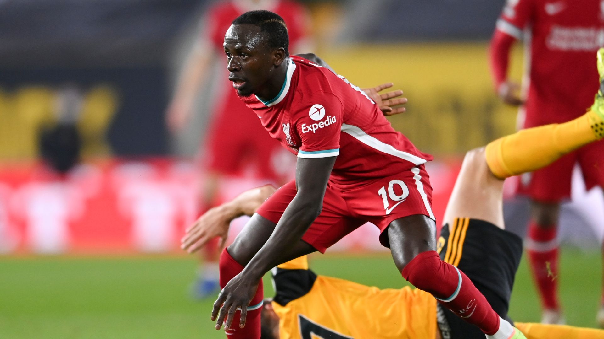 Mane: Liverpool need to fight, not make excuses