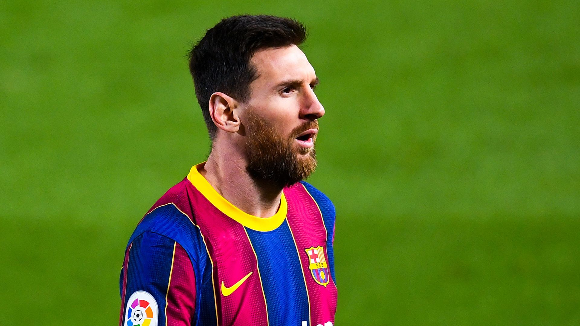 Messi scores double on landmark Barca appearance