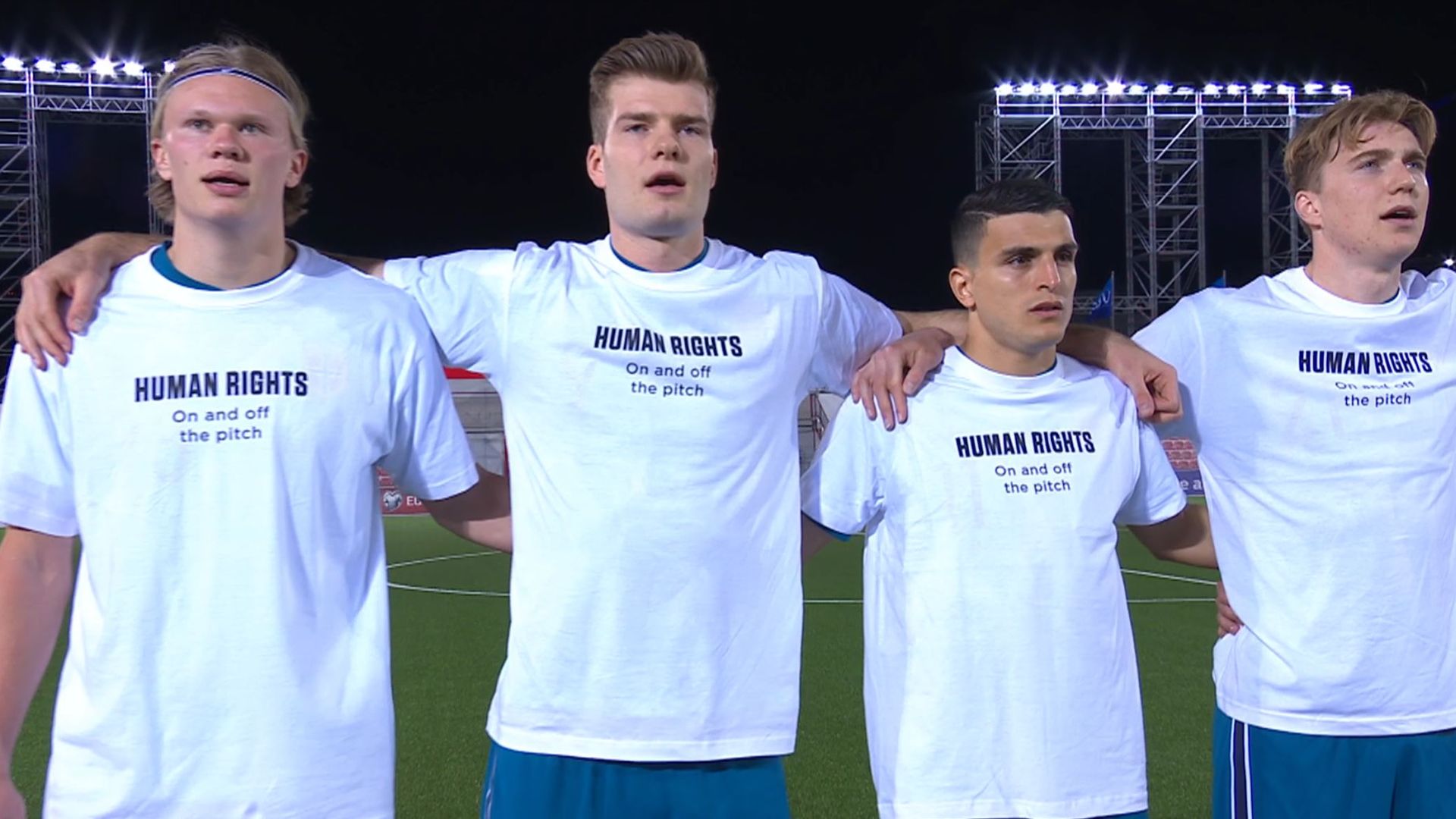 Norway players wear T-shirts protesting Qatar human rights
