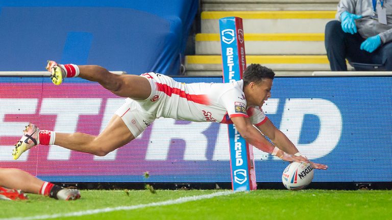 Highlights from St Helens' 29-6 win over Salford in the opening game of Betfred Super League XXVI