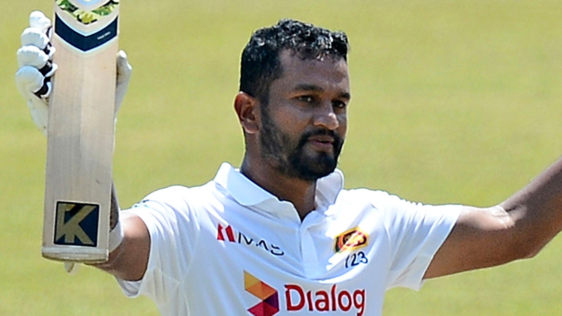 Karunaratne scores double ton in Kandy run-fest
