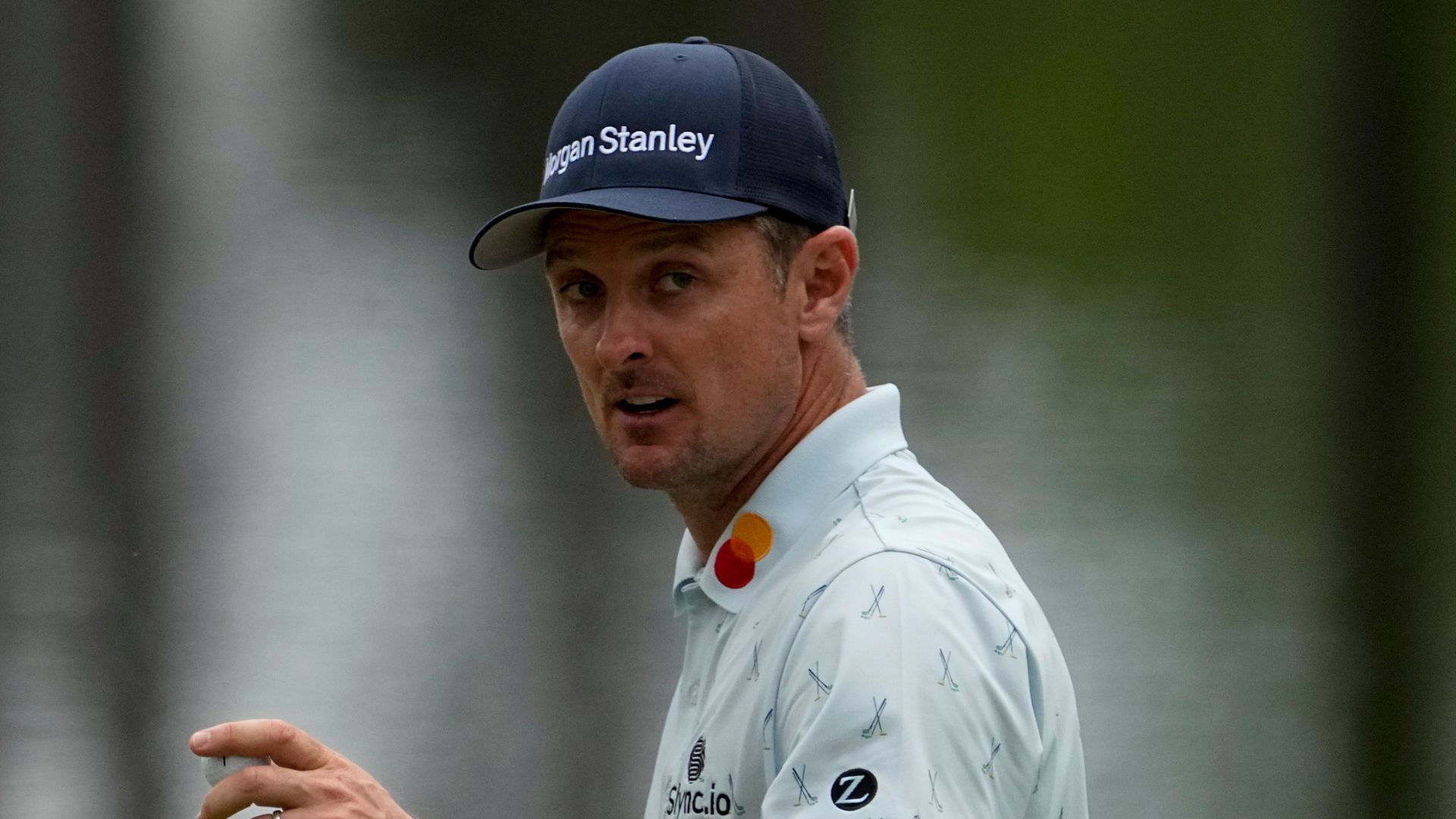 Rose pulls four clear at The Masters