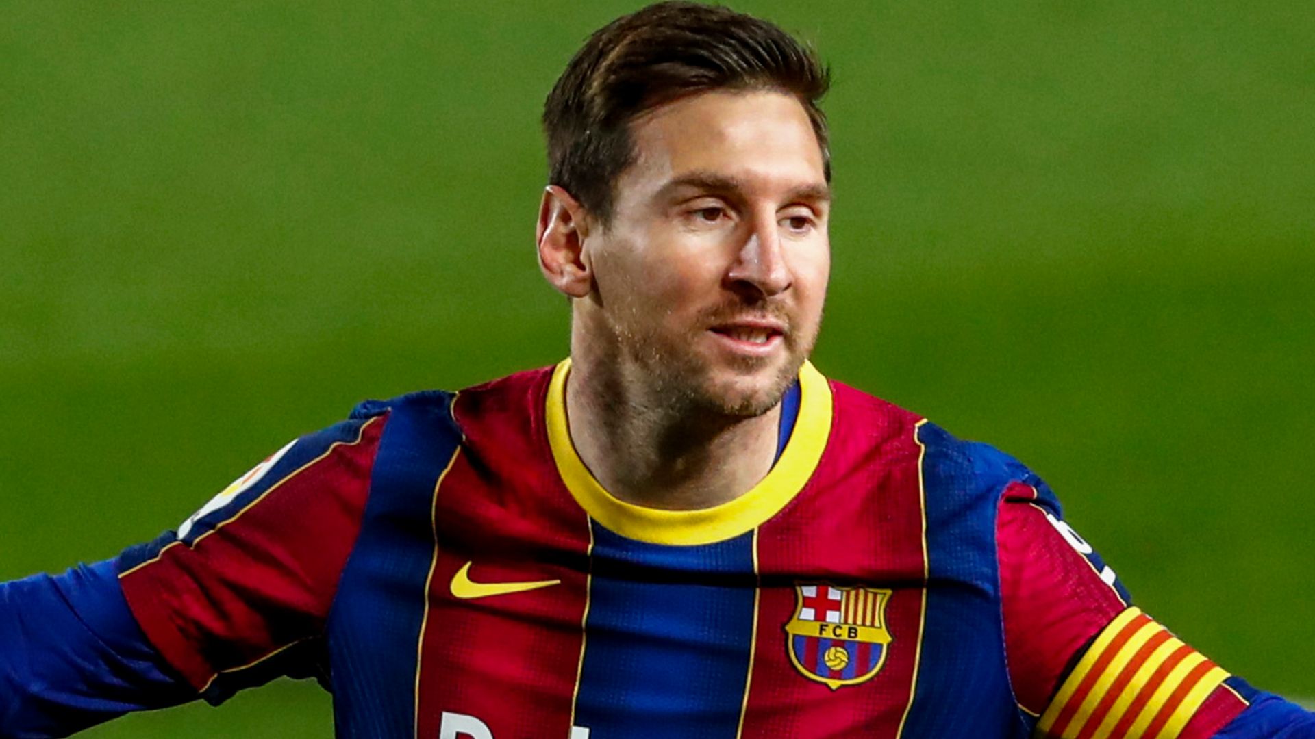 Messi backs social media boycott