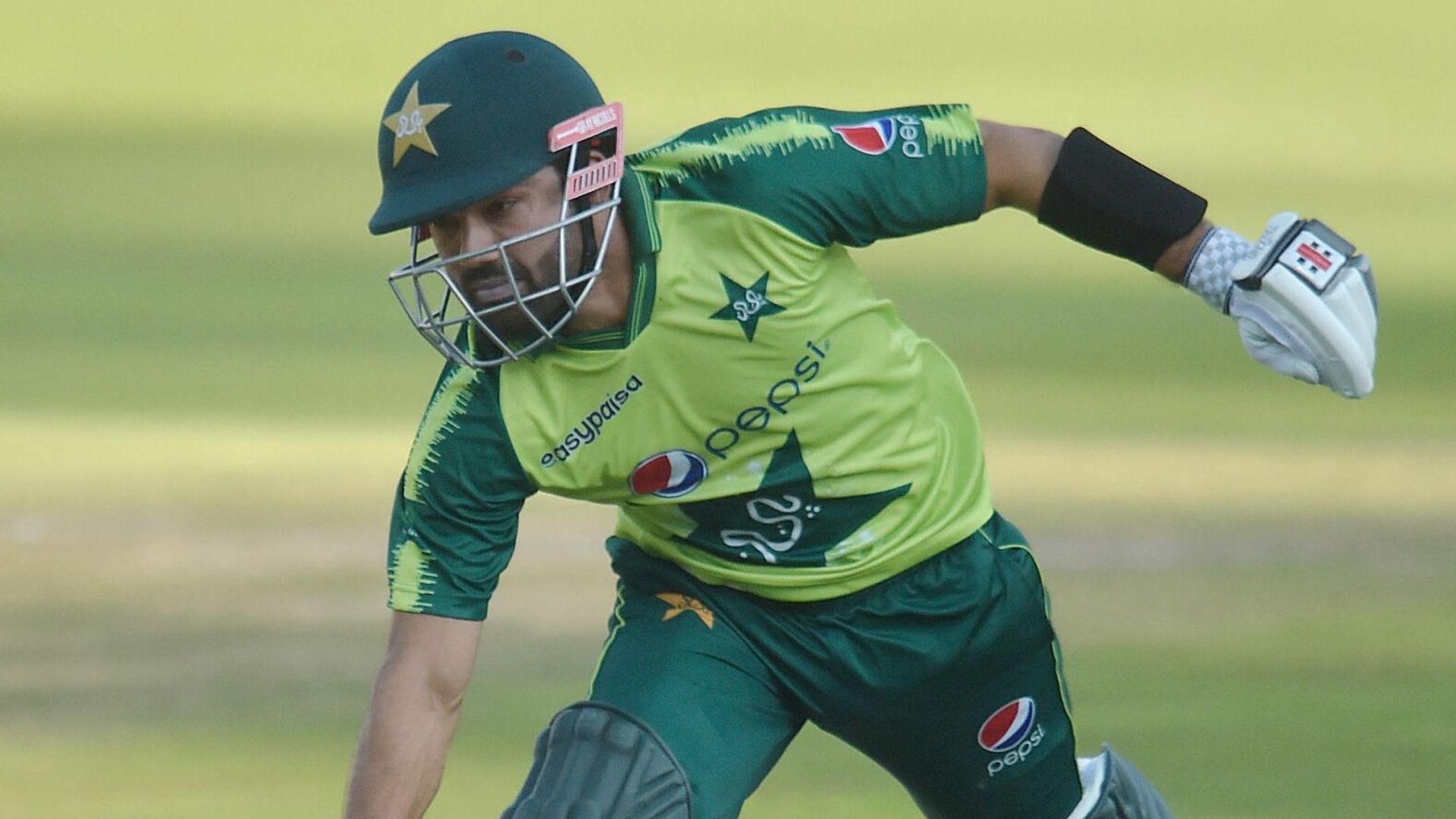 Rizwan top-scores as Pakistan beat depleted SA in T20 opener