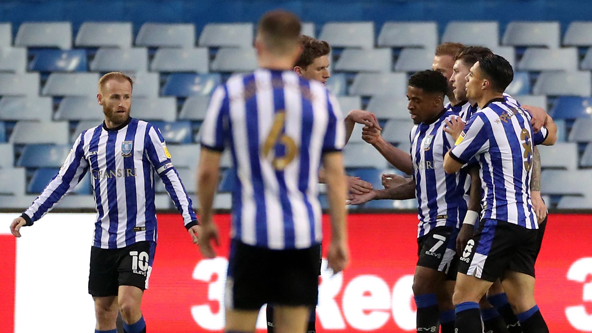 Sheff Wed keep survival hopes alive