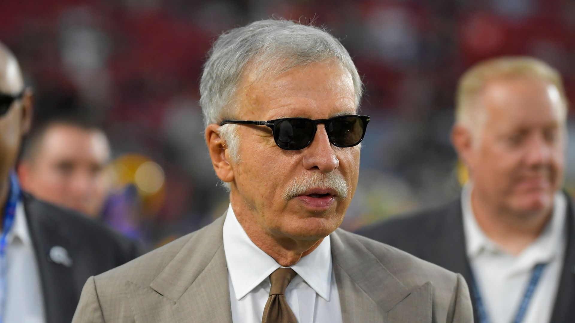 Kroenkes: We won't sell any stake in Arsenal