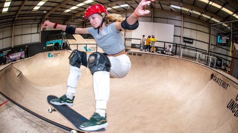 Skateboard GB / Garry Jones