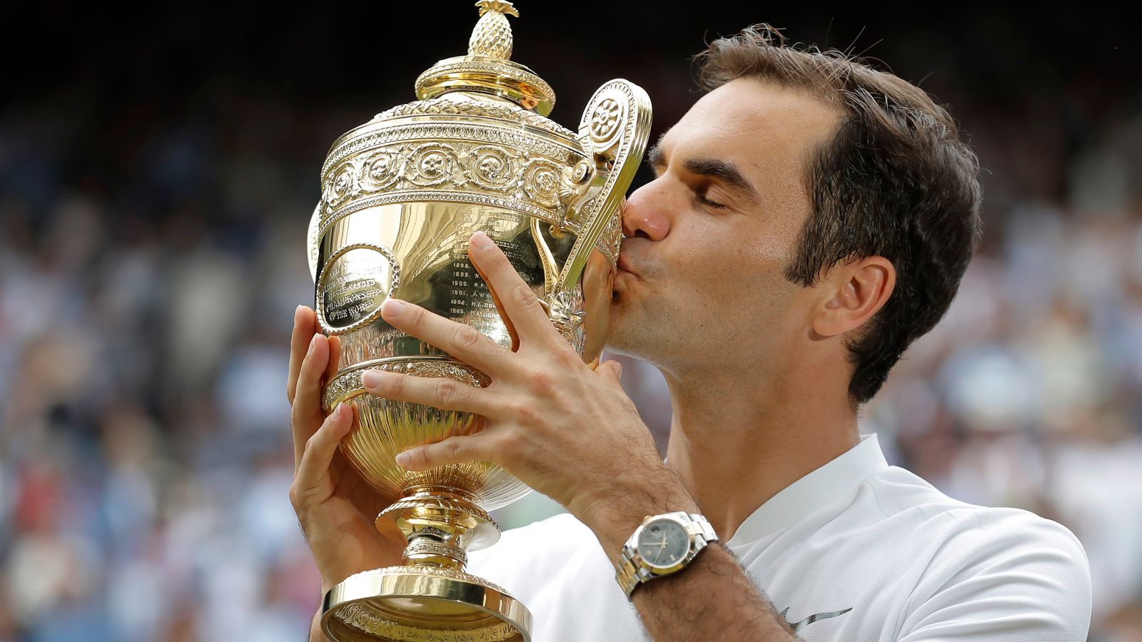 Roger Federer is looking forward to competing at the French Open and Wimbledon