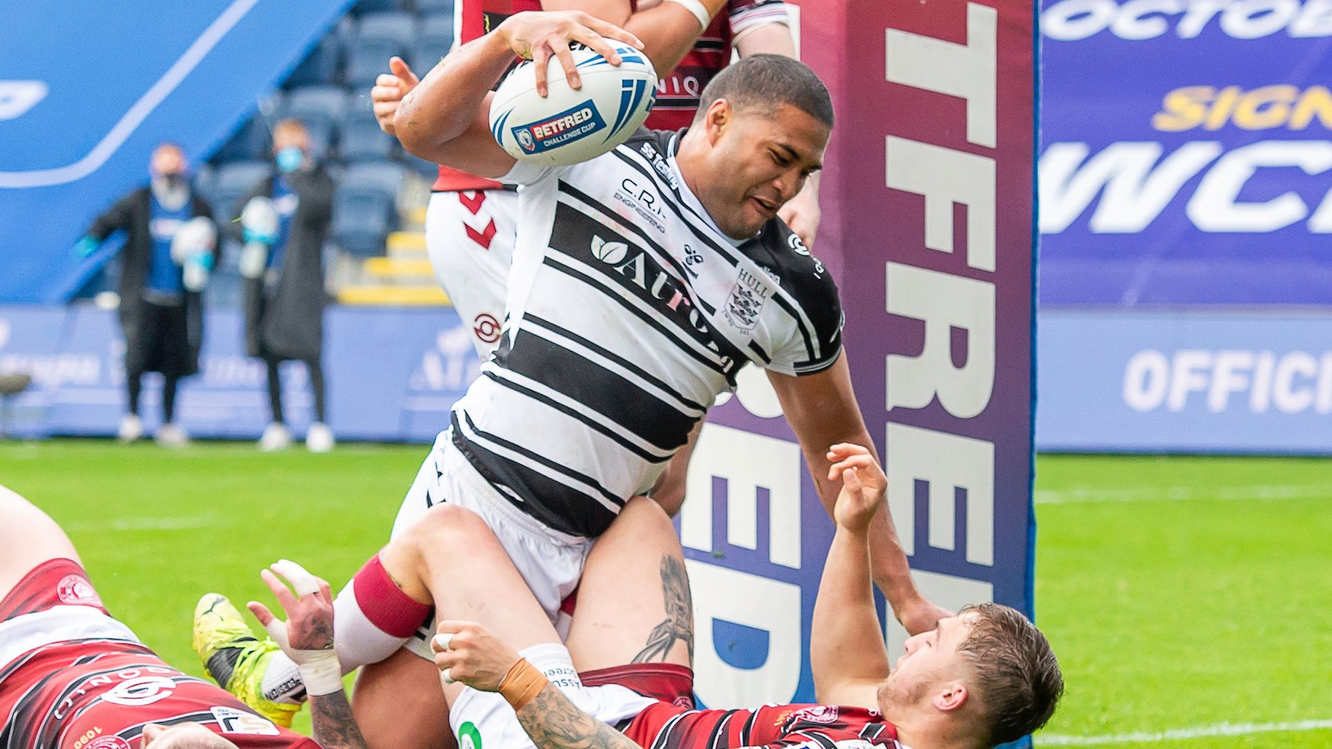Hull march past Wigan into Challenge Cup semis