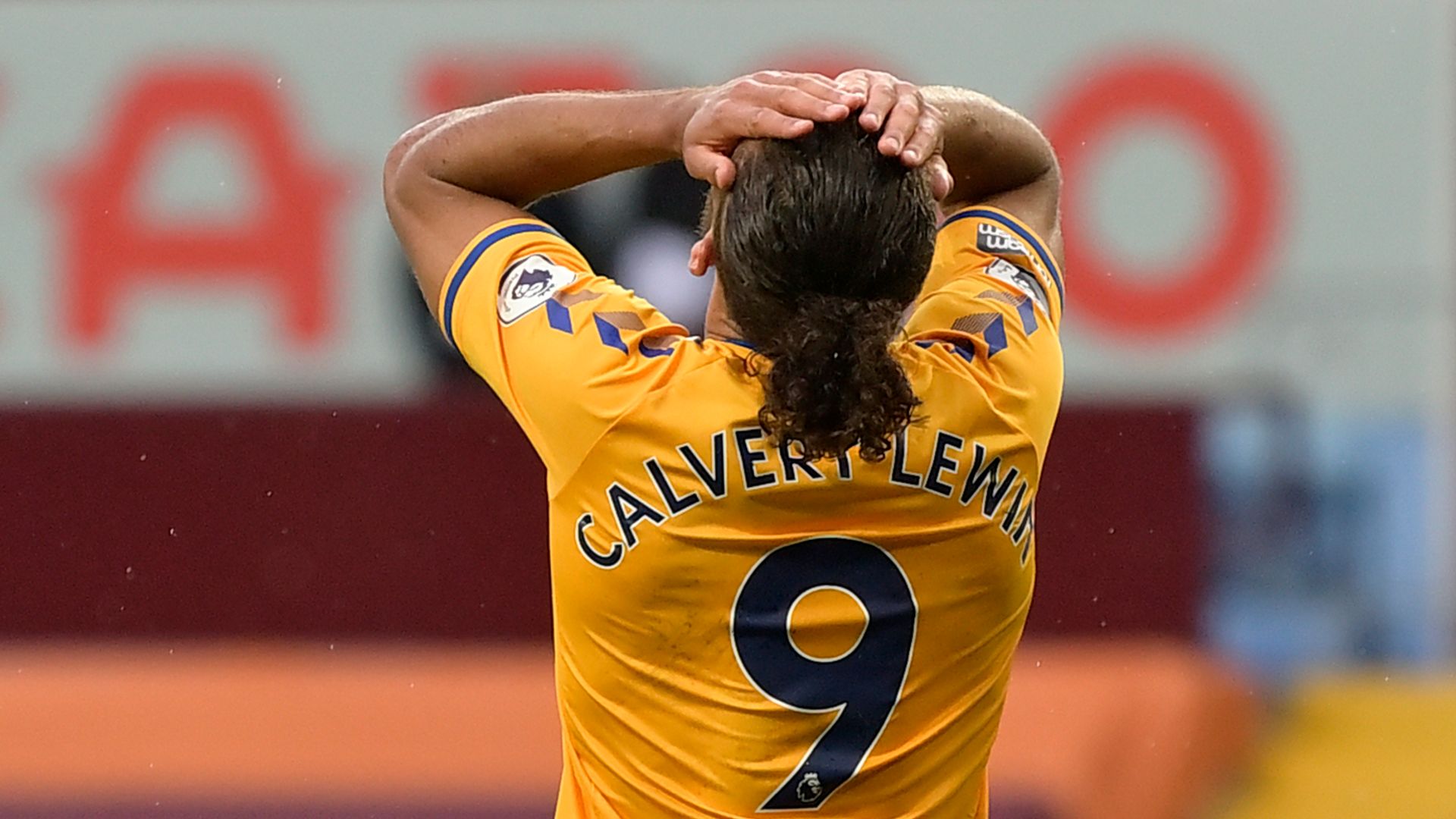 Everton fail to ignite European chase in dour Villa draw
