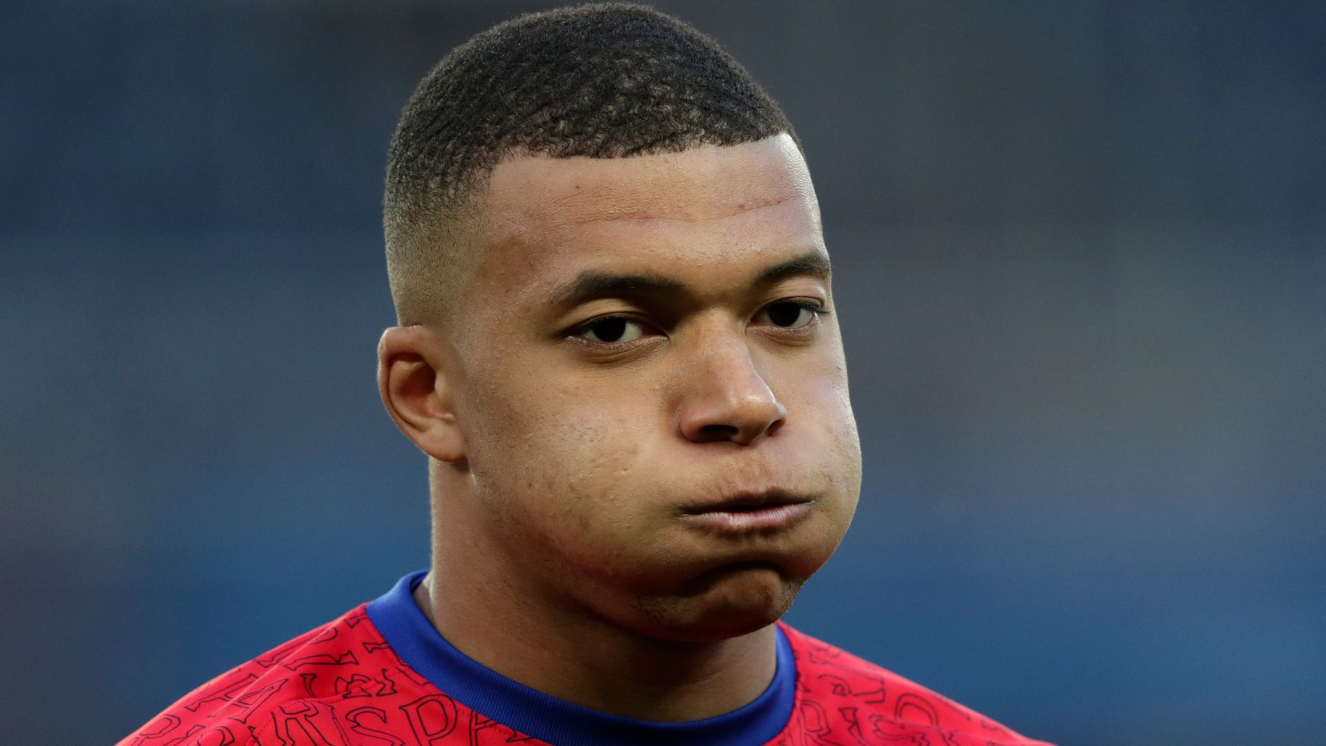 Mbappe feels PSG keeping him against his will