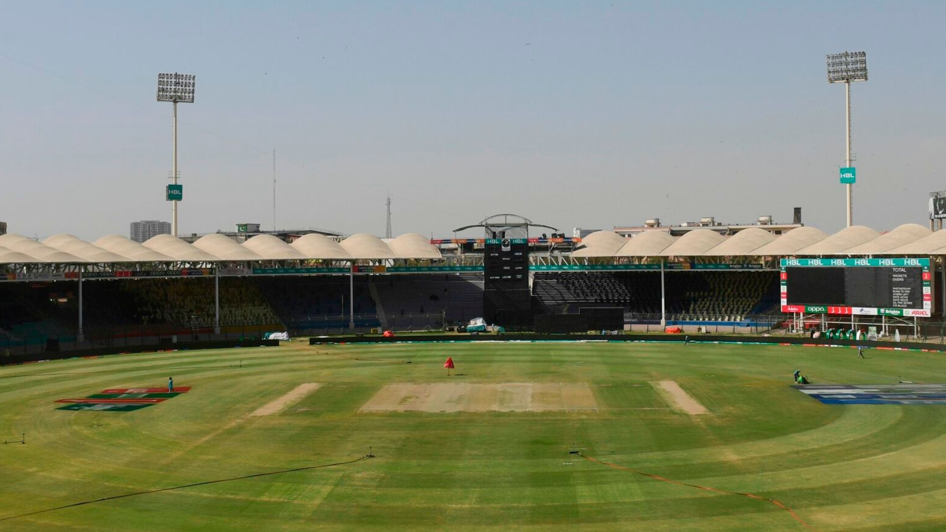 Pakistan considering UAE to host remaining PSL matches