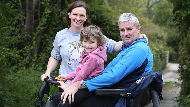 Alan Igglesden, his wife Liz and daughter Beth completed the Professional Cricketers' Trust's 5k May challenge (pic credit:
Professional Cricketers' Trust)