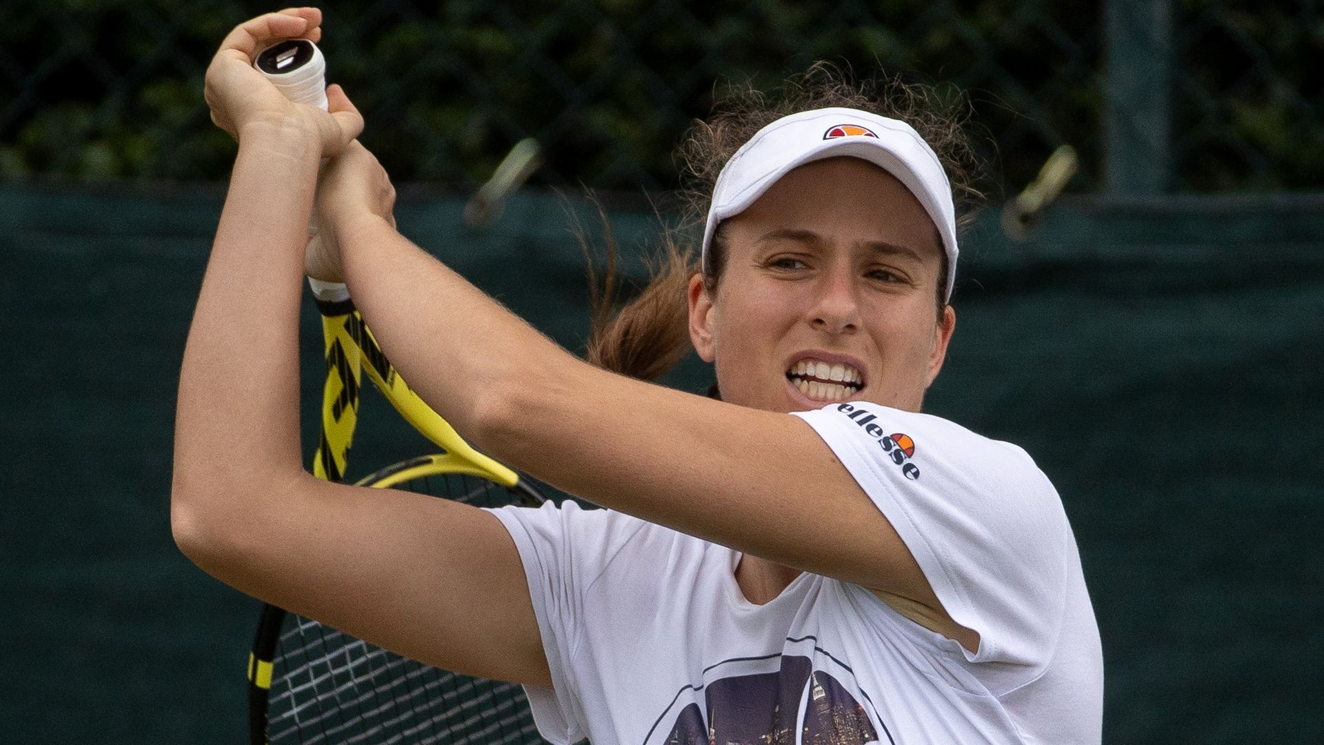 Konta out of Wimbledon due to Covid contact