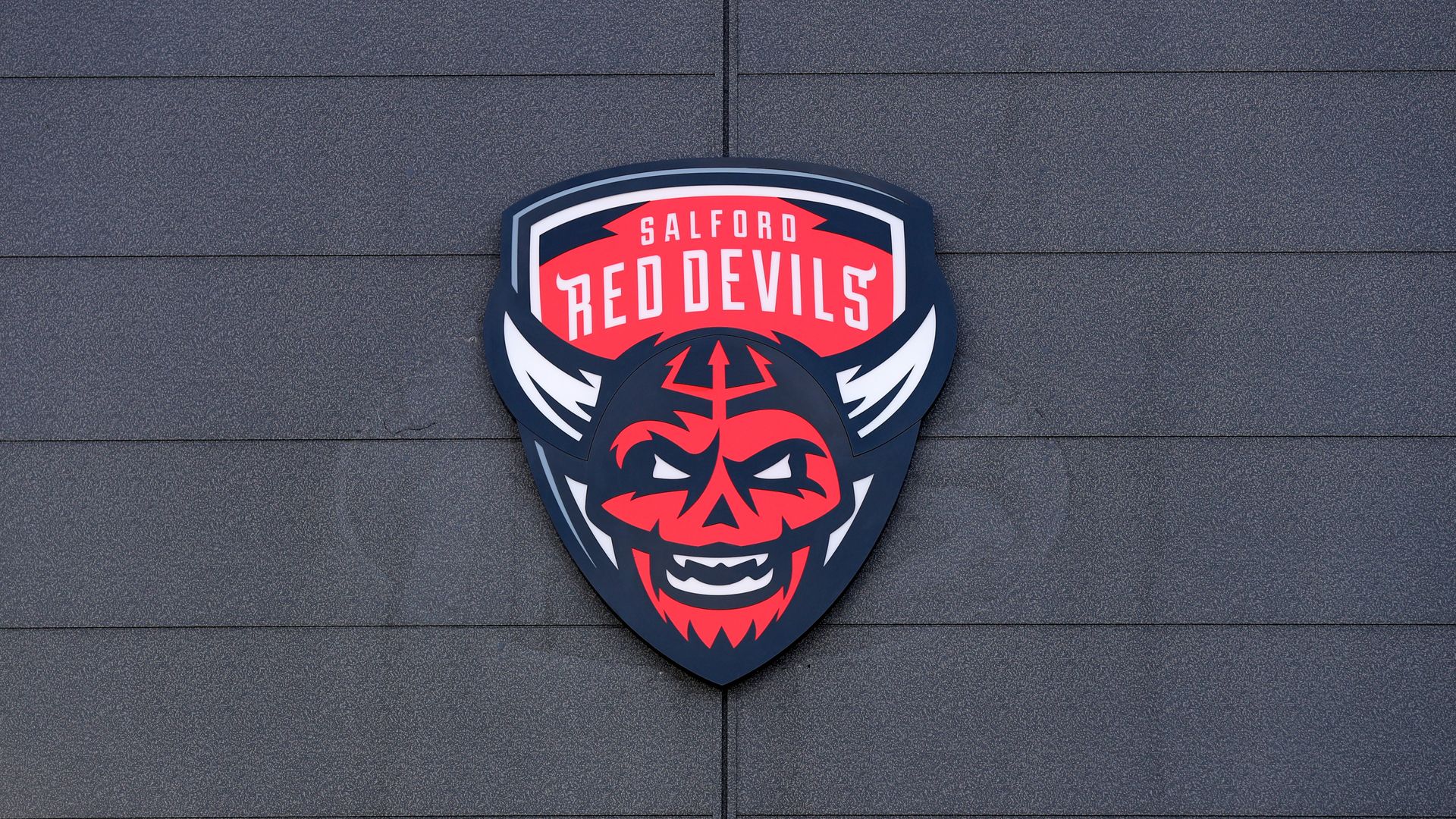 Salford vs Leeds pushed back to Sunday