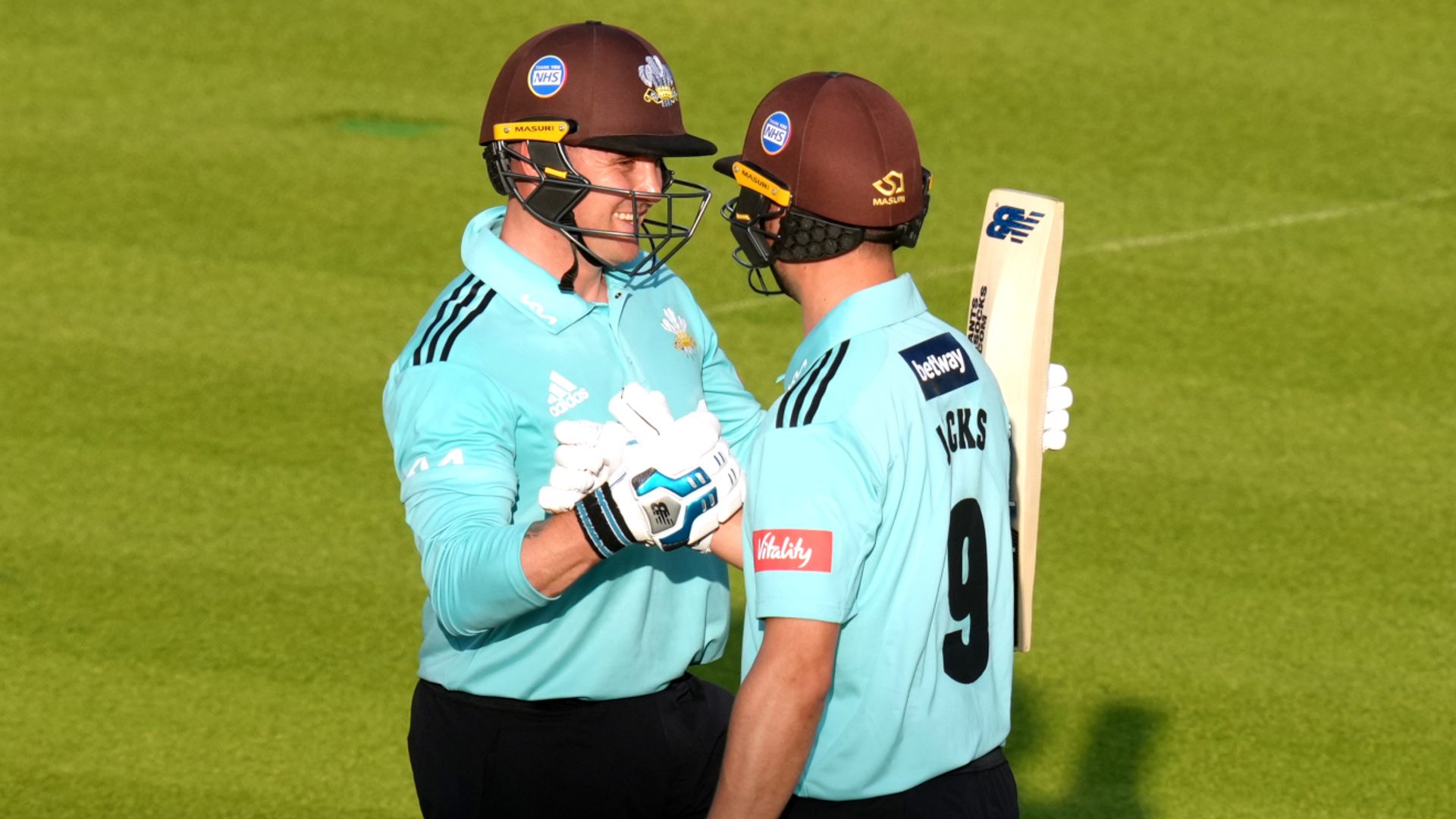 Surrey vs Glamorgan scorecard